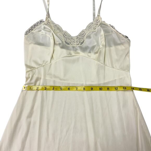 Vintage JCPenney Negligee Nightgown Slip Dress Womens Small Cream Satin Lace - Picture 7 of 10